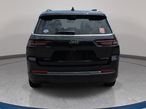 Used 2023 Jeep Grand Cherokee L Limited w/ Luxury Tech Group II AWD/4WD image 2