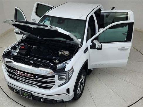 Used 2024 GMC Sierra 1500 SLT w/ SLT Premium Plus Package image 83
