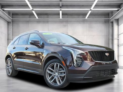 Used 2020 Cadillac XT4 Sport image 1