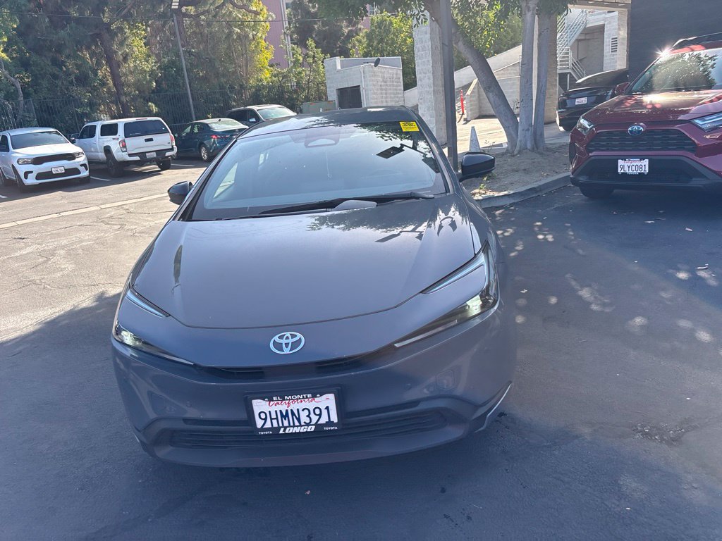 Used 2023 Toyota Prius LE FWD image 9