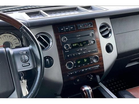Used 2008 Ford Expedition EL Limited image 7
