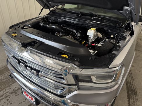 Used 2021 RAM 1500 Laramie AWD/4WD image 13