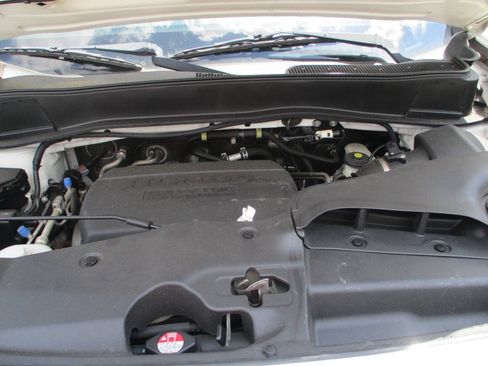 Used 2014 Honda Pilot Touring image 8