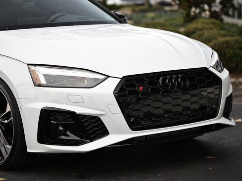 Used 2024 Audi S5 Prestige image 2