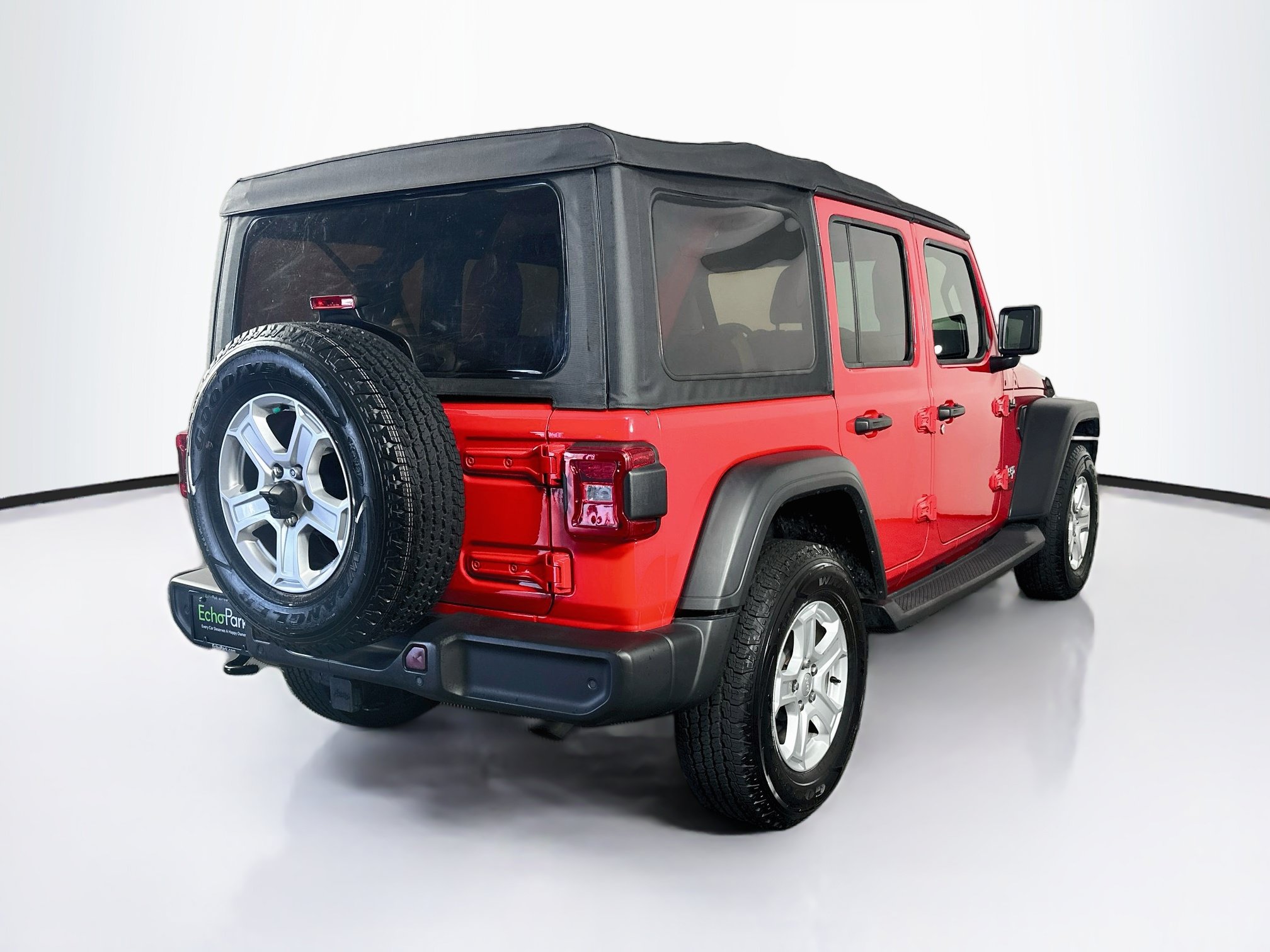 Used 2018 Jeep Wrangler Unlimited Sport S AWD/4WD image 9