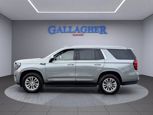 Used 2023 GMC Yukon SLT AWD/4WD image 9
