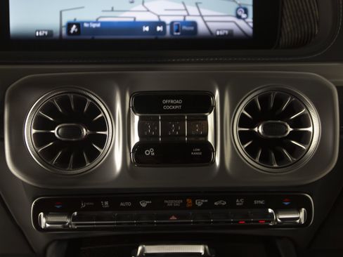 Used 2025 Mercedes-Benz G 63 AMG G 63 AMG image 19