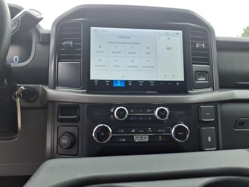 Used 2025 Ford F150 XLT w/ Equipment Group 301A Standard RWD image 15
