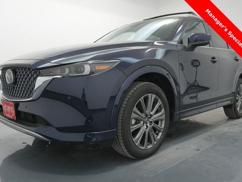 New 2025 MAZDA CX-5 Signature image 11