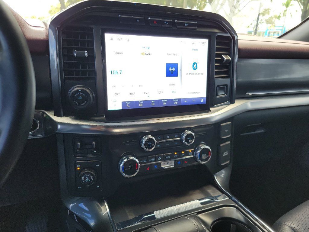 Used 2022 Ford F150 Lariat AWD/4WD image 24
