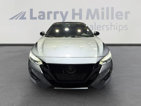 Certified 2023 Nissan Sentra SR w/ Midnight Edition Package image 8