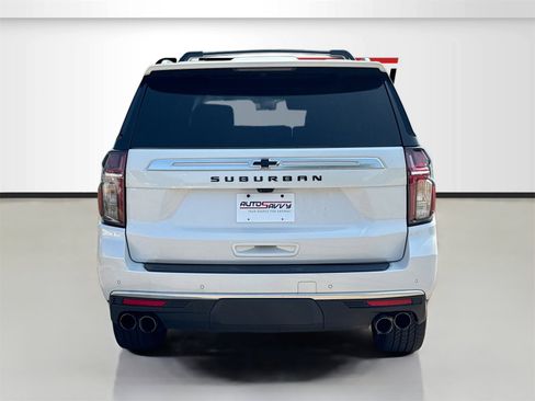 Used 2023 Chevrolet Suburban High Country w/ Premium Package image 6