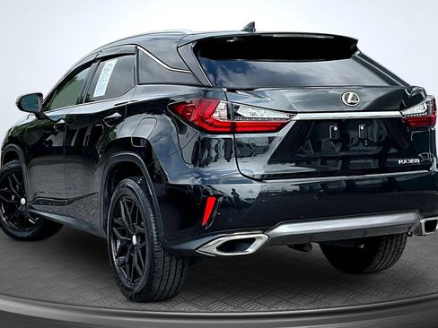 Used 2017 Lexus RX 350 FWD image 3