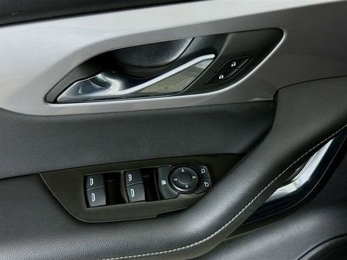 Used 2023 Chevrolet Blazer LT FWD image 20