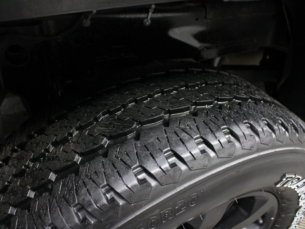 Used 2024 RAM 2500 Big Horn w/ Night Edition AWD/4WD image 37