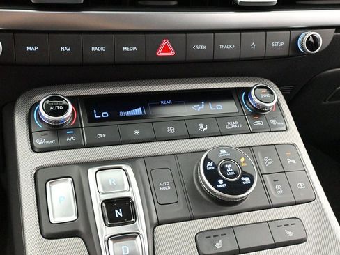 Used 2023 Hyundai Palisade SEL w/ Cargo Package AWD/4WD image 23