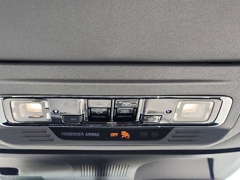 Used 2022 Lincoln Corsair AWD w/ Premium Package image 21