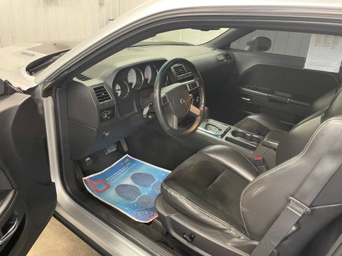 Used 2010 Dodge Challenger SRT8 w/ SRT Option Group II image 18