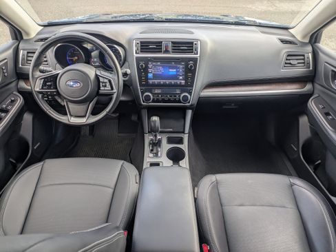 Used 2018 Subaru Outback 3.6R Limited w/ 50th Anniversary Edition image 15