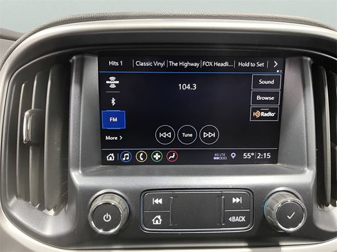 Used 2020 Chevrolet Colorado ZR2 image 17