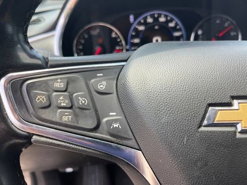 Used 2024 Chevrolet Malibu LT FWD image 18