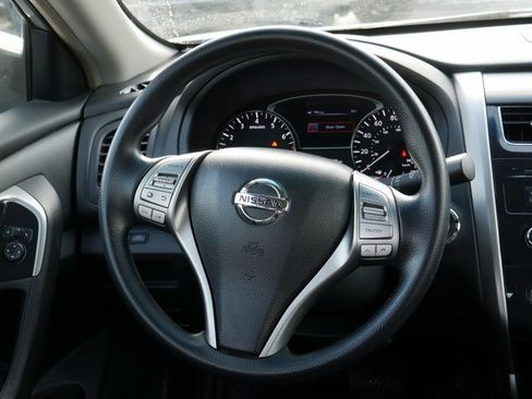 Used 2013 Nissan Altima 2.5 S image 13