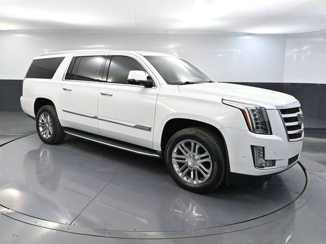 Used 2017 Cadillac Escalade ESV 4WD image 1