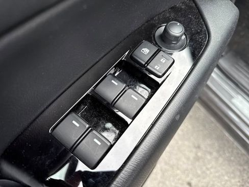 Used 2023 MAZDA CX-5 AWD 2.5 S w/ Select Package image 16