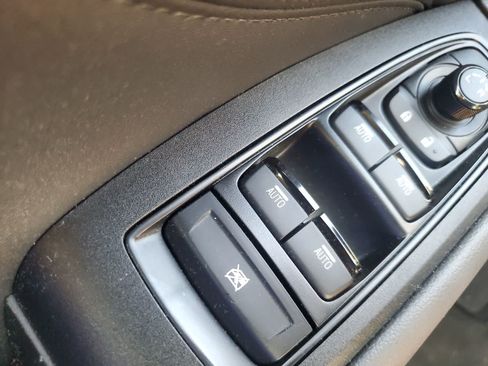 Used 2025 Subaru Outback Wilderness AWD/4WD image 24