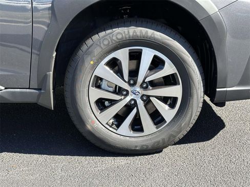 New 2025 Subaru Outback Premium image 7