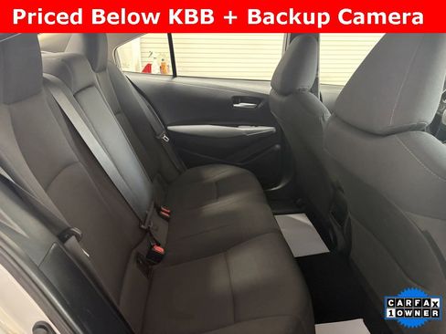 Used 2021 Toyota Corolla LE image 15
