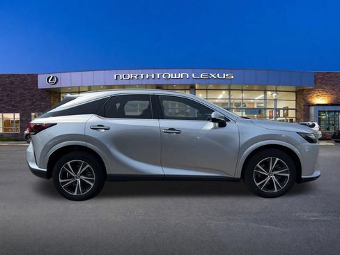 Used 2023 Lexus RX 350 Premium w/ Accessory Package AWD/4WD image 24