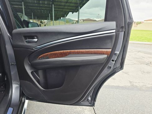 Used 2017 Acura MDX SH-AWD w/ Technology Package image 35