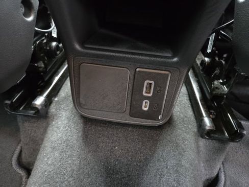 Used 2024 Buick Encore GX Sport Touring image 13