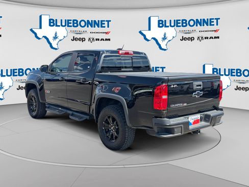 Used 2019 Chevrolet Colorado Z71 w/ Z71 Midnight Edition AWD/4WD image 7