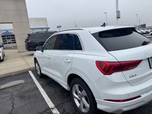 Used 2020 Audi Q3 2.0T Premium Plus image 9