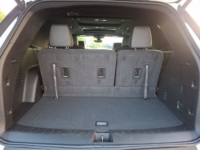 Used 2023 Chevrolet Traverse RS w/ LPO, Floor Liner Package AWD/4WD image 30