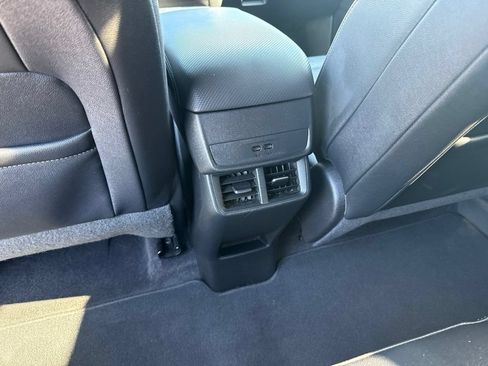 Used 2025 Chevrolet Equinox LT w/ Convenience Package II AWD/4WD image 23