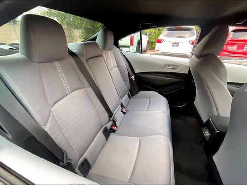 Used 2026 Toyota Corolla SE FWD image 18