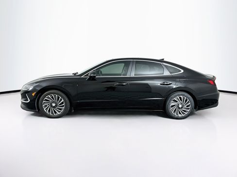 Used 2023 Hyundai Sonata Limited w/ Cargo Package FWD image 4