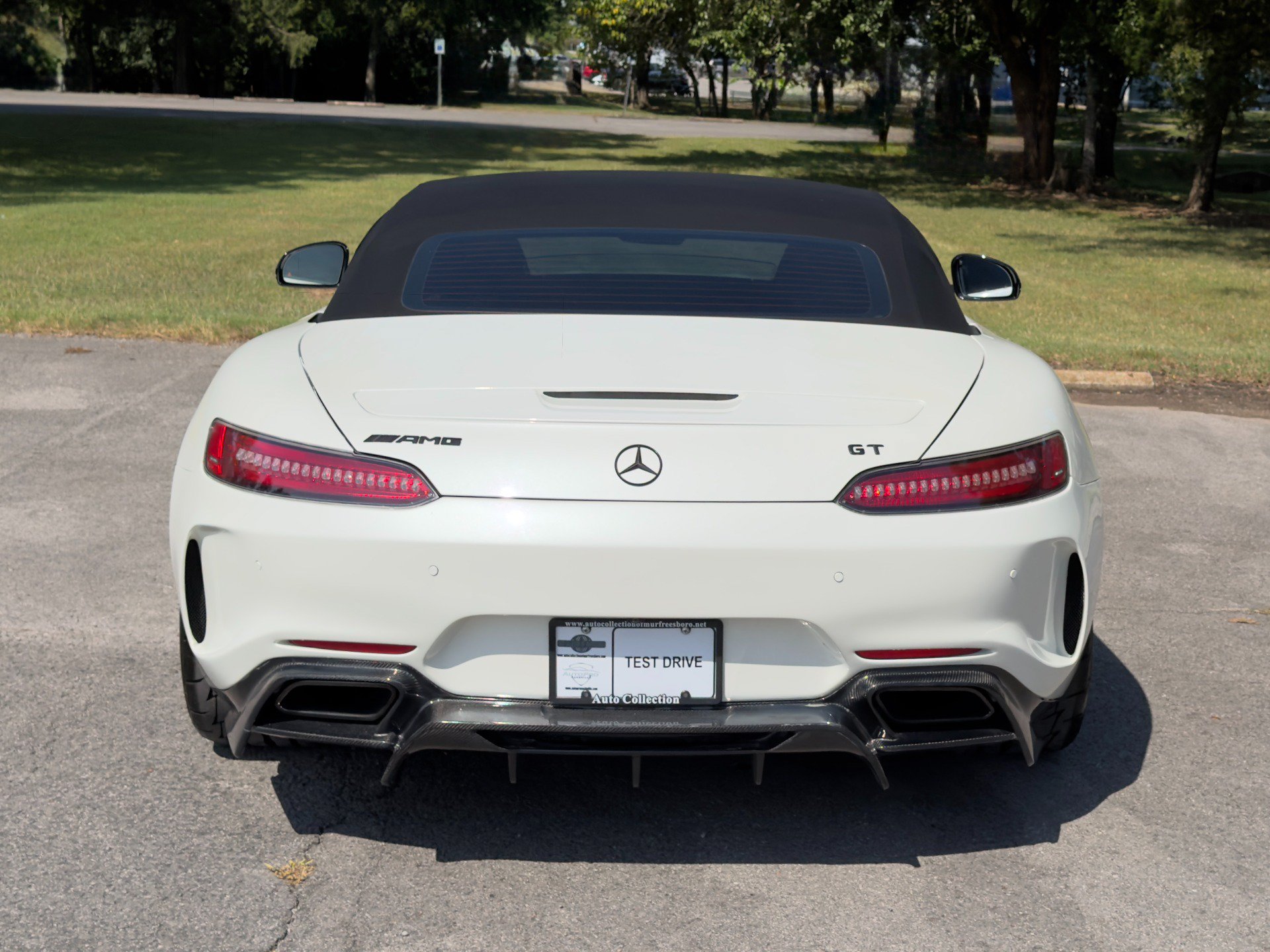 Used 2019 Mercedes-Benz AMG GT Roadster image 10
