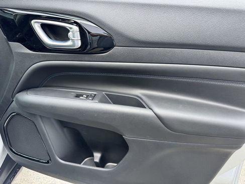 New 2026 Jeep Compass Latitude image 8