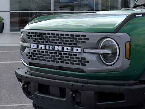 New 2025 Ford Bronco Badlands image 21