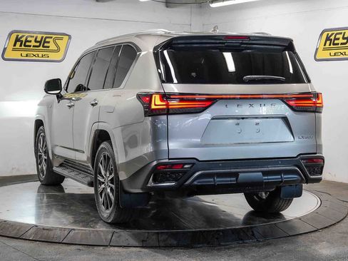 Used 2023 Lexus LX 600 F Sport AWD/4WD image 2