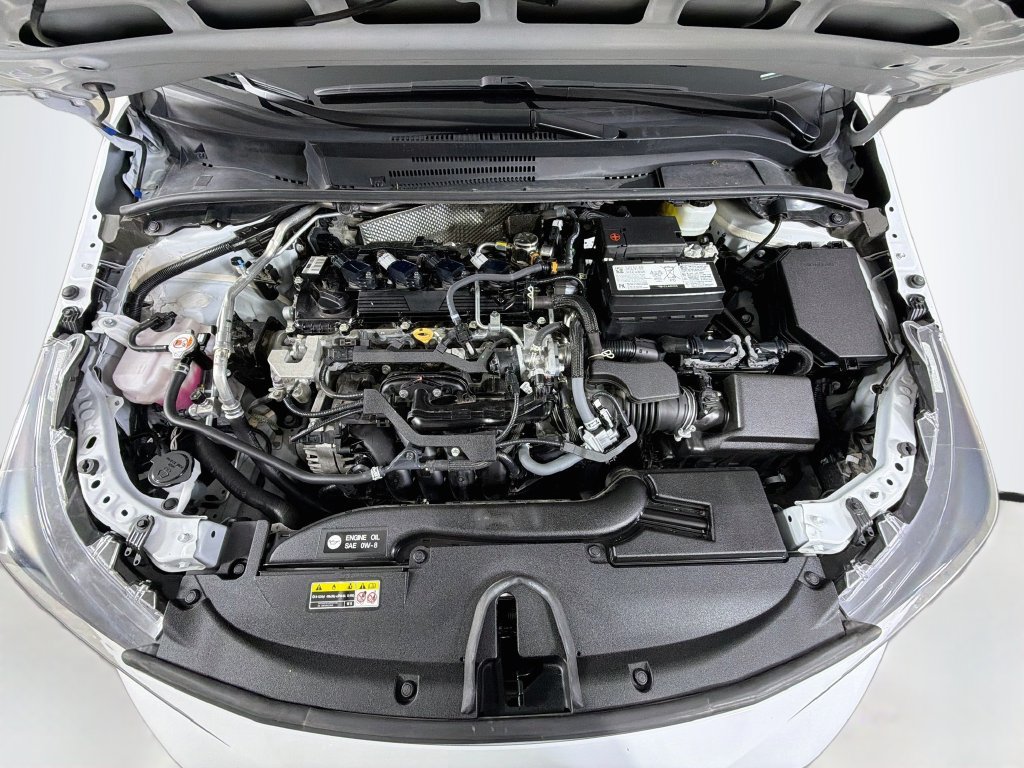 Used 2025 Toyota Corolla LE FWD image 25