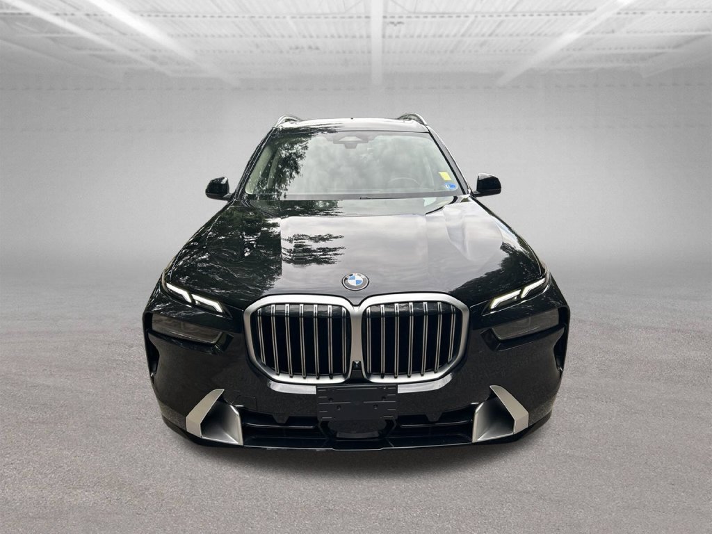 Used 2024 BMW X7 xDrive40i AWD/4WD image 8