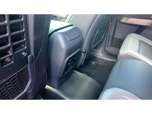 Used 2021 Ford Bronco Black Diamond image 17