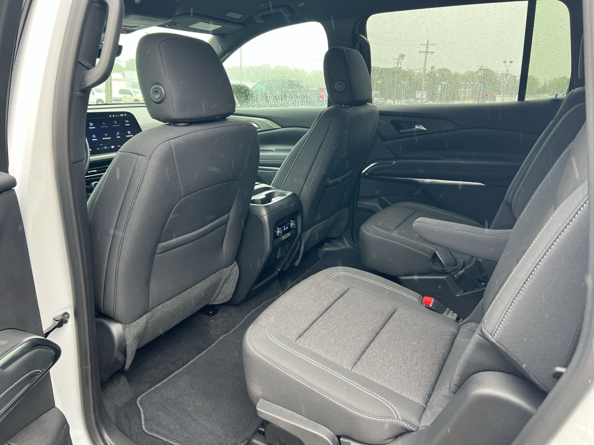 Used 2026 Chevrolet Traverse LT w/ Driver Confidence Package FWD image 12