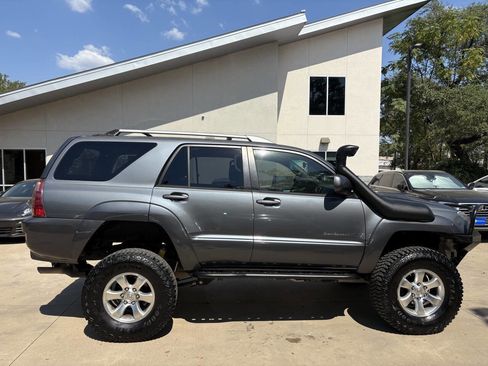 Used 2005 Toyota 4Runner Sport image 3