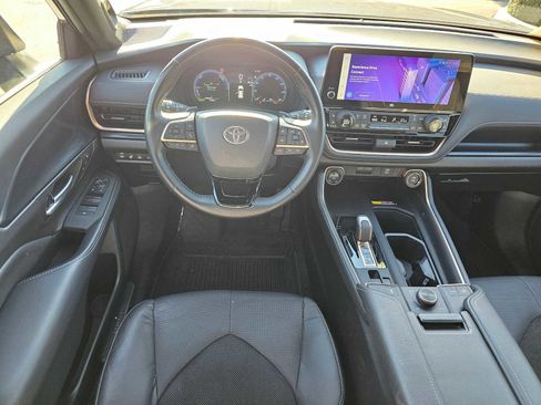 Used 2024 Toyota Grand Highlander Hybrid MAX Limited image 20